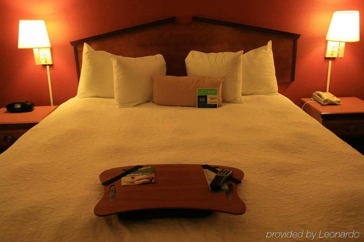 Hampton Inn Birmingham/Fultondale Δωμάτιο φωτογραφία